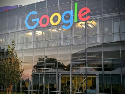 new-google-logo-building-1441194430.jpg
